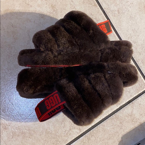 ugg fluff yeah burnt cedar